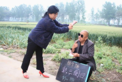 颠三倒四 打一个字,解析成语背后的混乱与秩序”